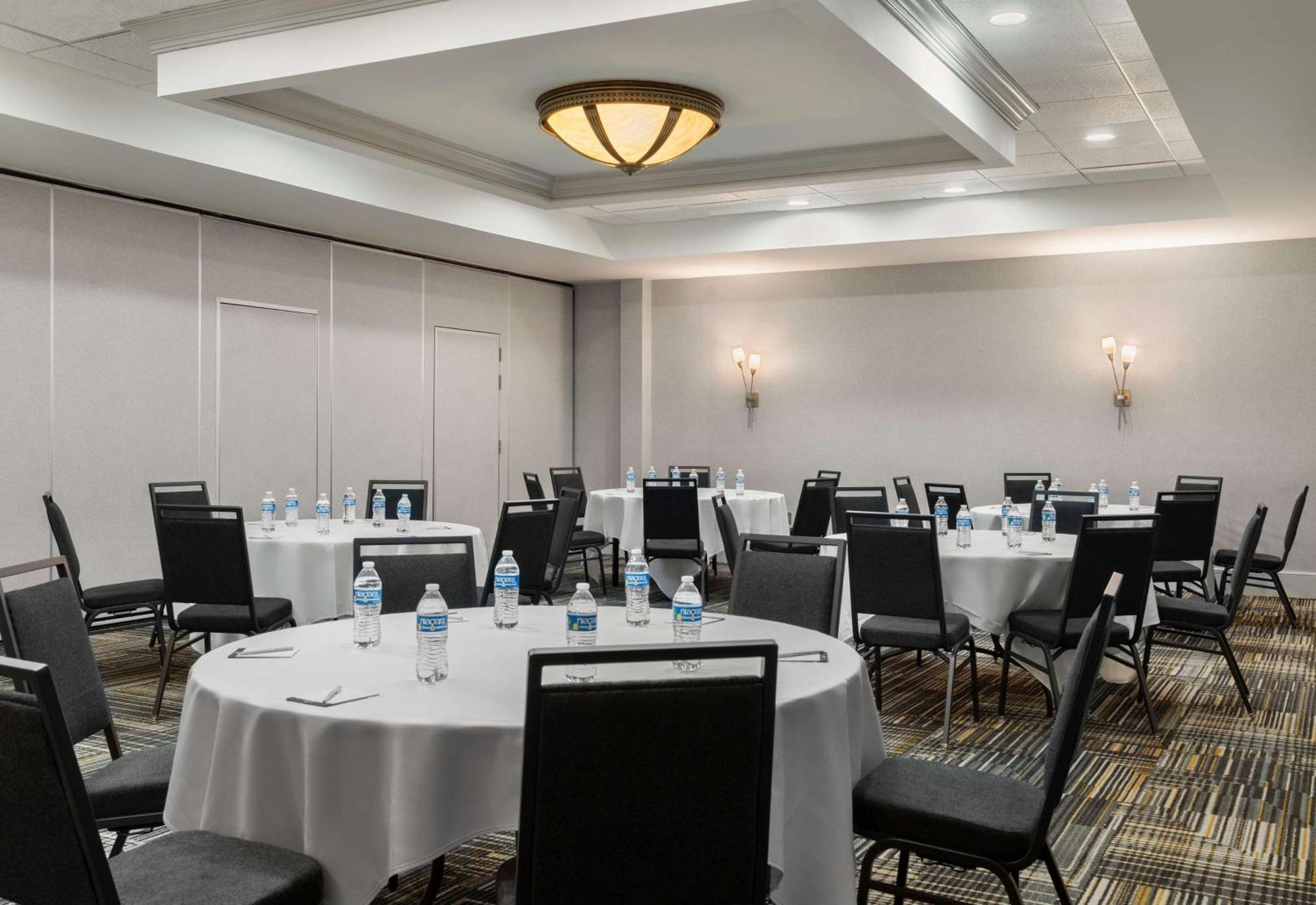 סנדסטון Homewood Suites By Hilton Richmond - Airport מראה חיצוני תמונה