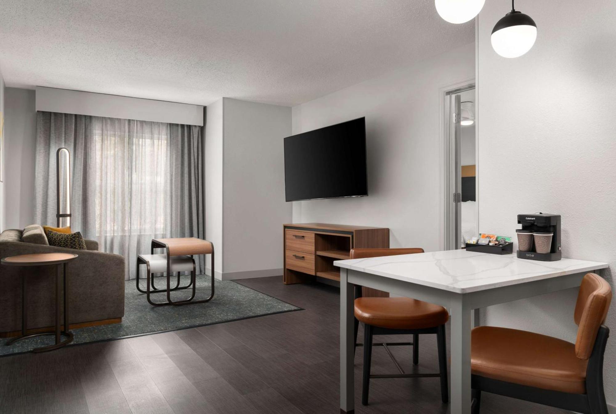 סנדסטון Homewood Suites By Hilton Richmond - Airport מראה חיצוני תמונה